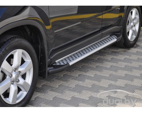 Пороги алюминиевые "Artemis" для X-Trail (2001-2007).